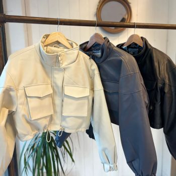 CAMPERA ECO CUERO INFLABLE